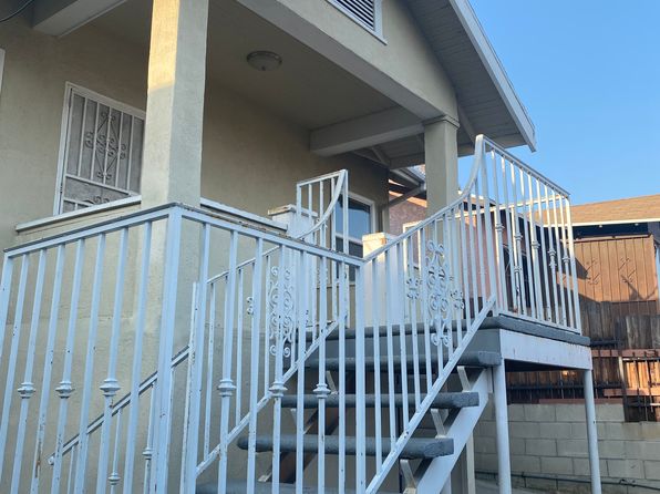 3263 1/2 City Terrace Dr