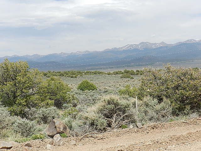 1st image of 32 Wild Horse Dr