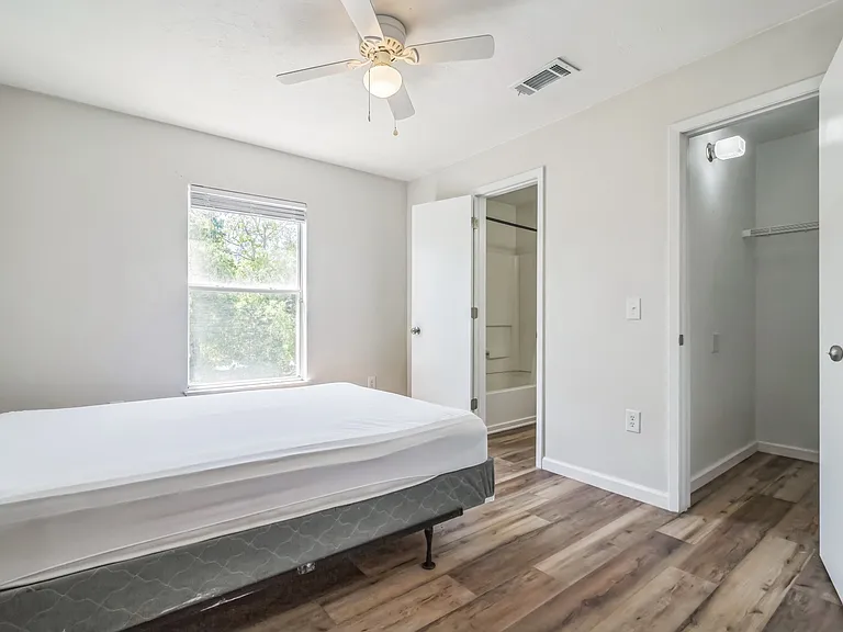 3800 SW 20th Ave #112 — Photo 13