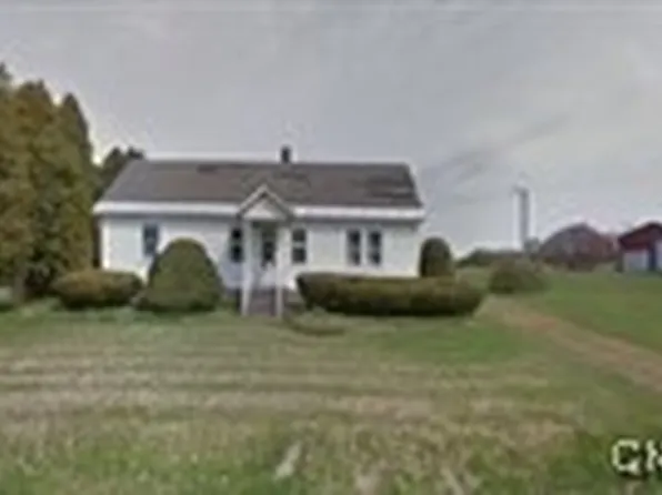 36 Guile Rd, Fulton, NY 13069