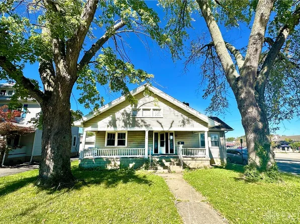 150 N Kensington Pl, Springfield, OH 45504