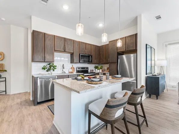 The Reef Apartments