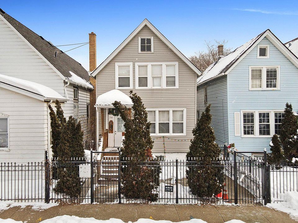 1st image of 1941 N Mozart St #2
