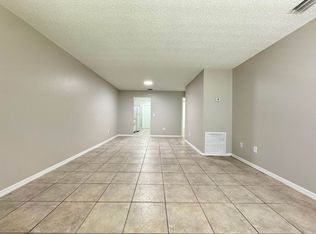 2212 Florida Dr #4, Deltona, FL 32738