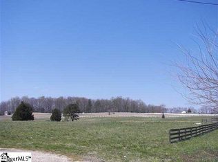 2 Bolero Ln, Travelers Rest, SC 29690