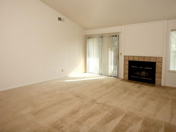 Edgewater | 8200 Kroll Way, Bakersfield, CA