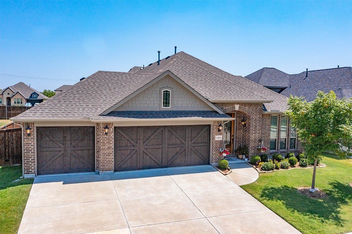 1909 Recioto Dr, Rockwall, TX 75032 MLS 20392031 Zillow