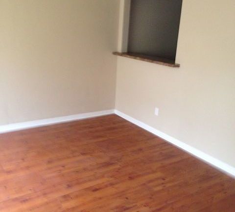 3rd image of 9600 11th Bay St APT 3
