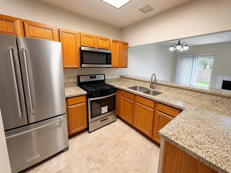 2910 Grants Lake Blvd #1008 — Photo 2