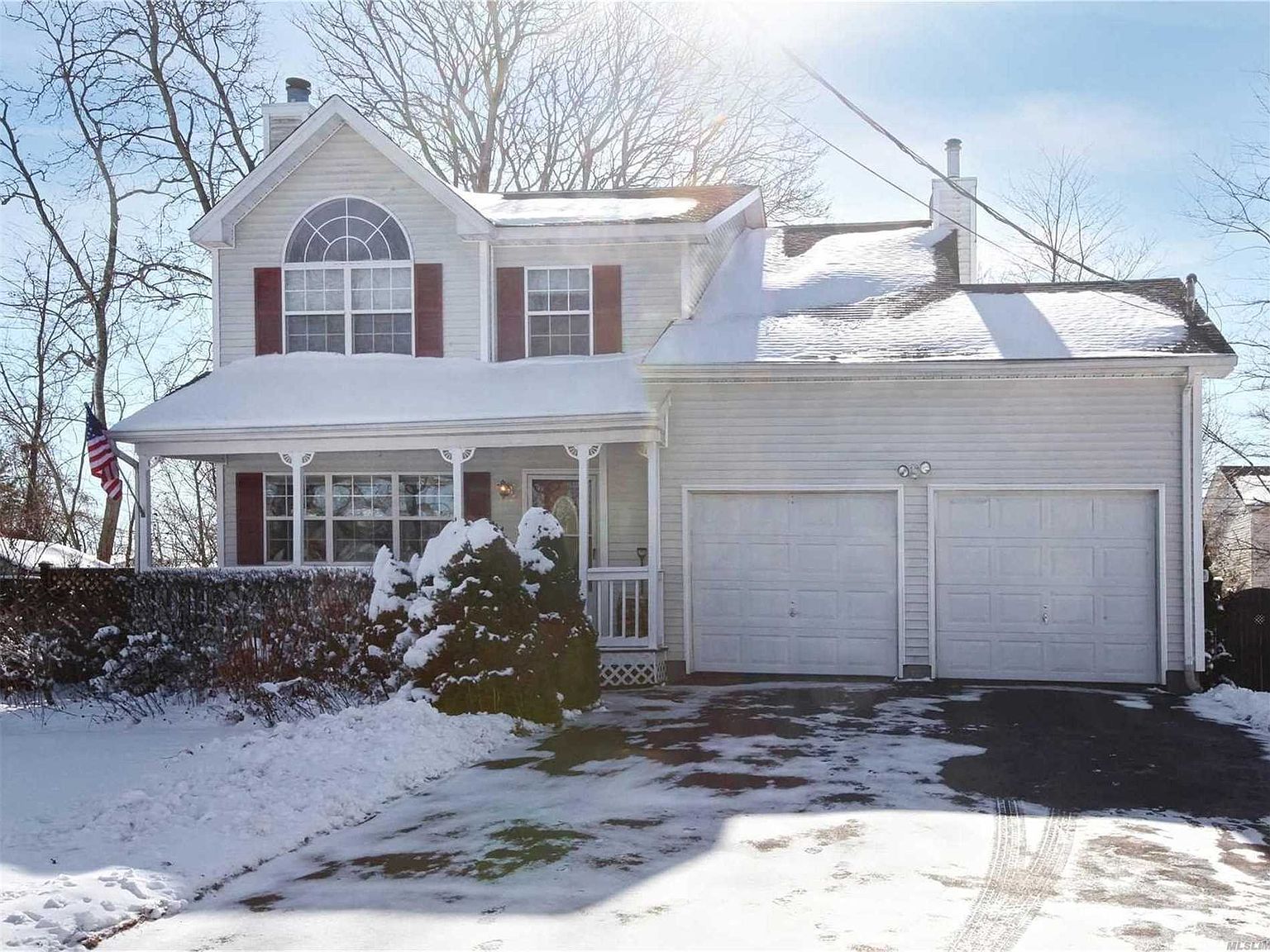 28 Spar Dr, Mastic Beach, NY 11951 Zillow