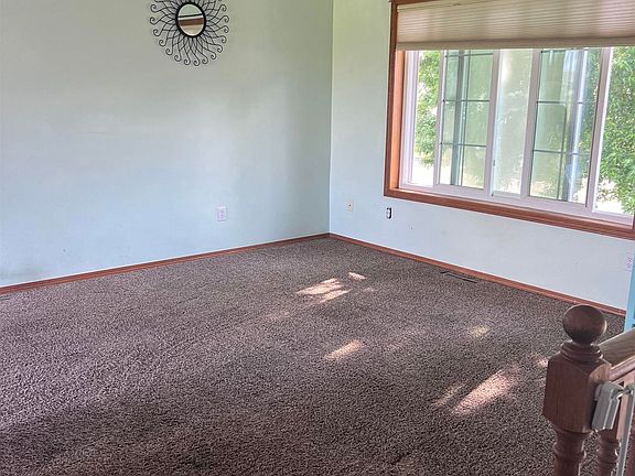 3rd image of 3008 Francis St