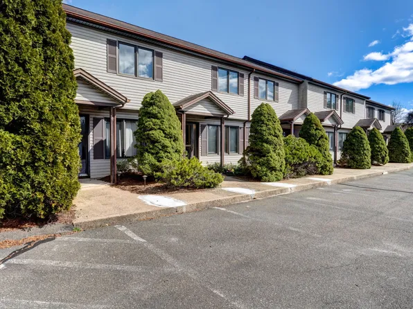 20 Julie Road APT C15, Plainville, CT 06062