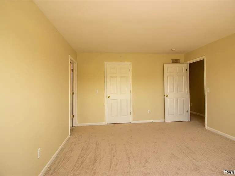 2859 Barclay Way — Photo 15