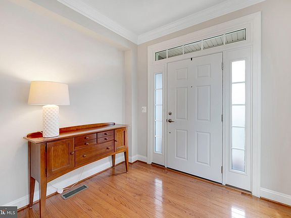 3rd image of 21717 Munday Hill Pl