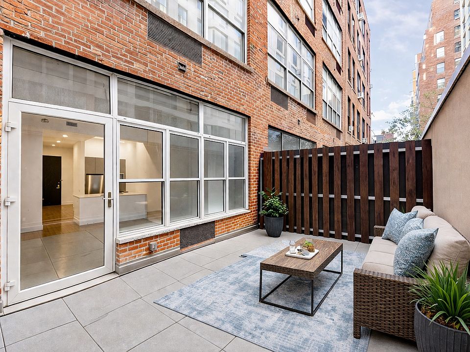 1st image of 321 W 37th St APT 3D