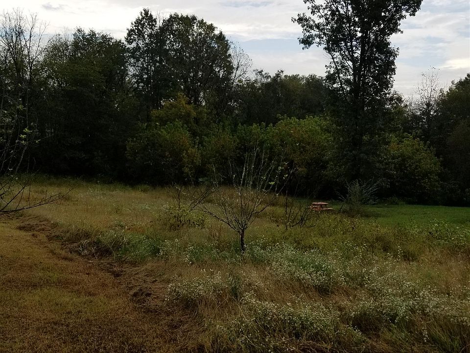 2nd image of 0 Wisteria Cir