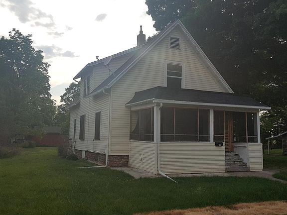 3rd image of 205 N Hillsdale St