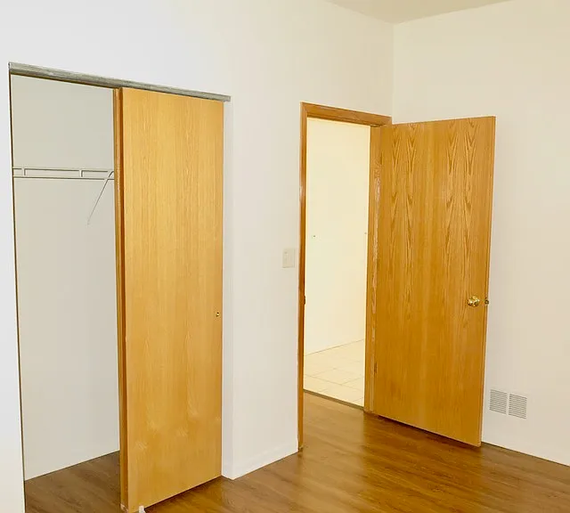 4354 S Drexel Blvd #A — Photo 5