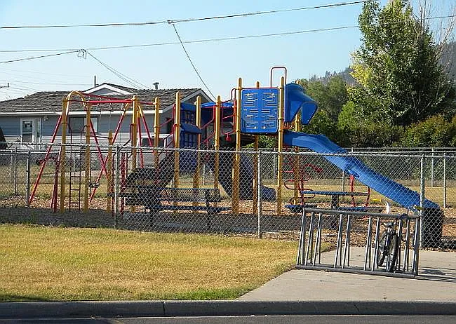 Playground equipment