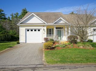 72 Old Stage Rd, Litchfield, NH 03052