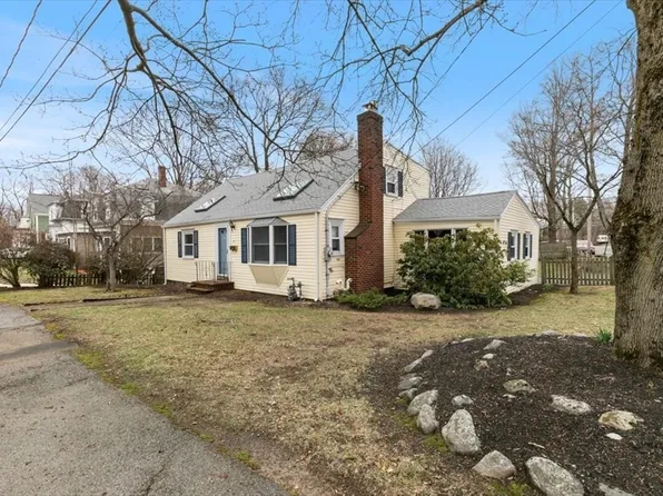 16 Braman St, Danvers, MA 01923