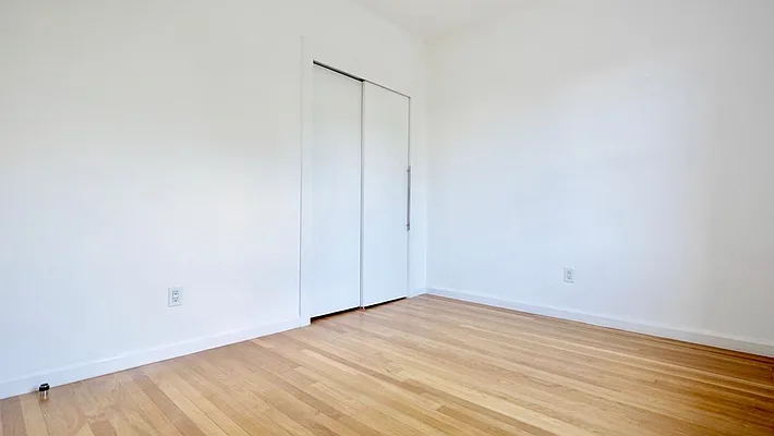 Rented by Skyward | media 30