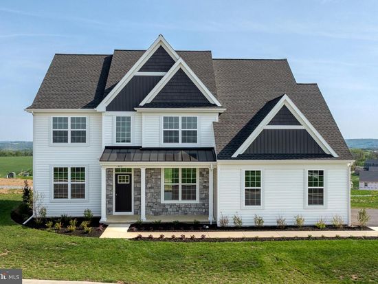 482 Winding Way #202, Wrightsville, PA 17368