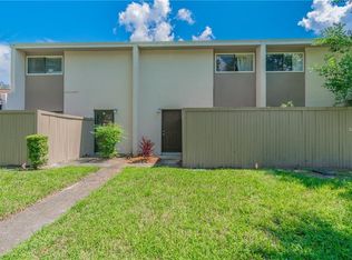 8624 Cattail Dr, Temple Terrace, FL 33637