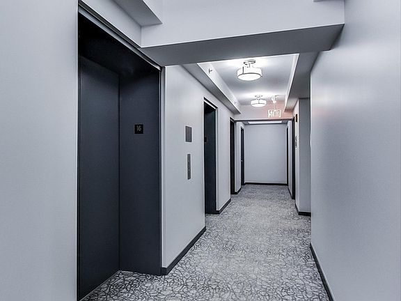5th image of 1160 S Michigan Ave APT 1602