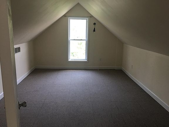 4th image of 369 Brockway Ave APT 302