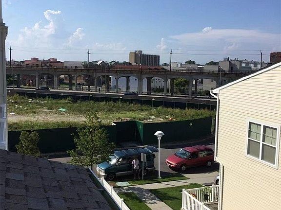 5th image of 6512 Ocean Ave N