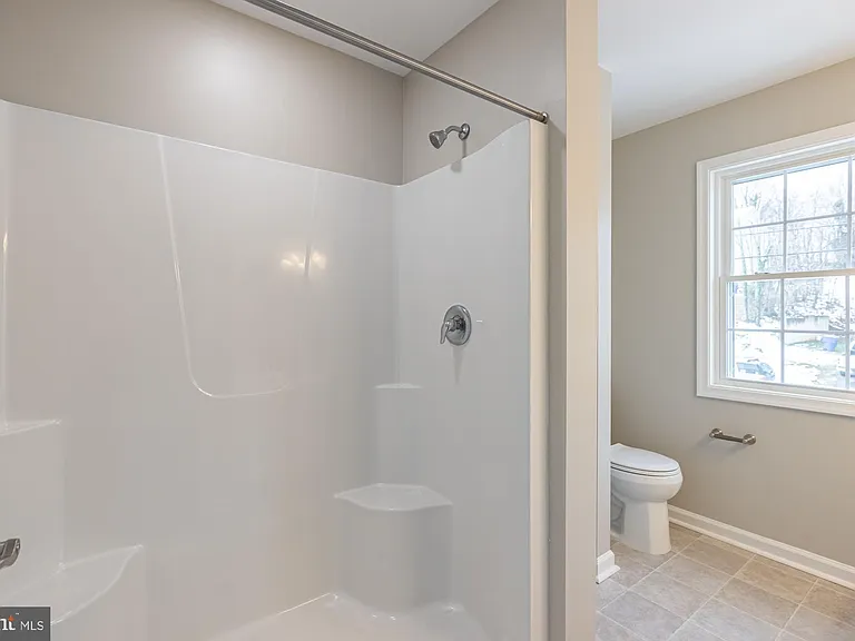 438 Hill St — Photo 20