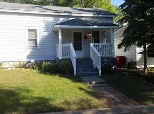 208 Oak St, Rochester, MI 48307