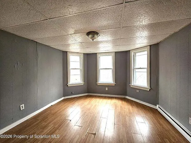 351 Main St #B — Photo 6