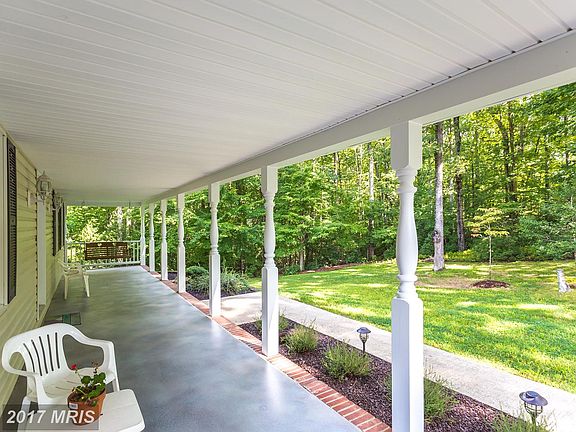 3rd image of 13317 Country Way Cir