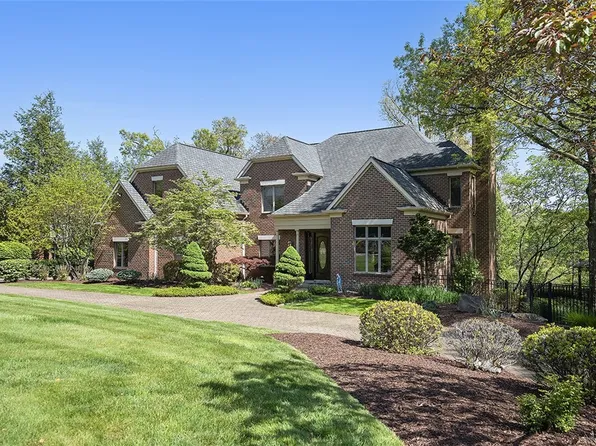 3702 Millstone Ct, Murrysville, PA 15668