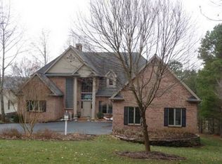 375 River Haven Dr, Taylorsville, NC 28681