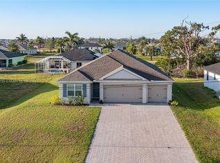 1622 NW 3rd St, Cape Coral, FL 33993