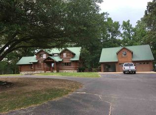 8925 Marshall Leigh Rd, Karnack, TX 75661