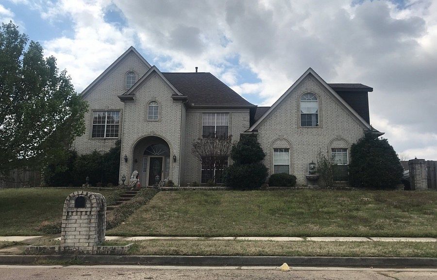 1st image of 4925 Gertrude Dr
