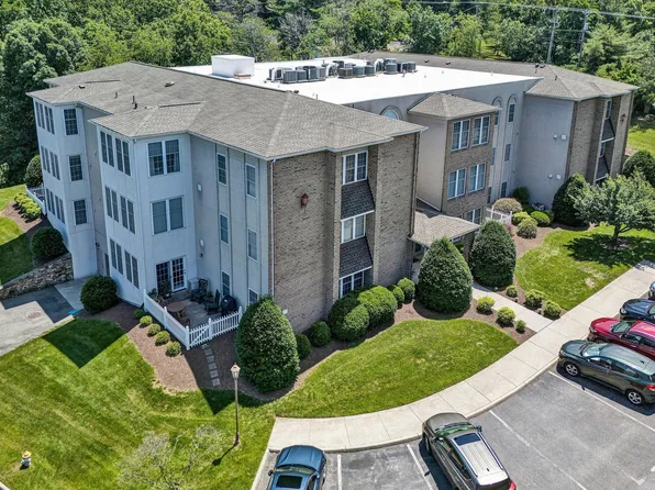4825 Glen Ivy Ln SW APT 105, Roanoke, VA 24018
