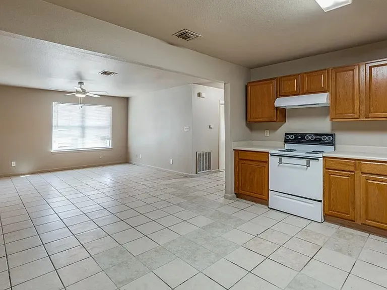 13026 Oconnor Cv #13026 — Photo 3
