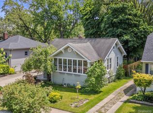240 E Lewiston Ave, Ferndale, MI 48220