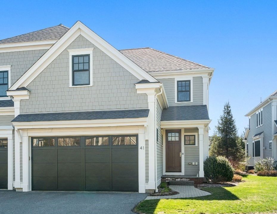 1st image of 41 Lillian Way #41