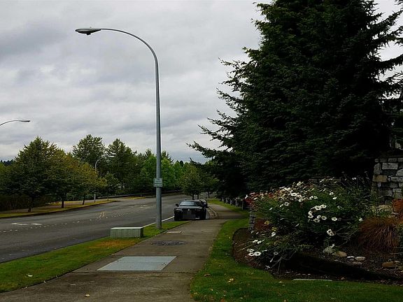 5th image of 2680 139th Ave SE APT 71