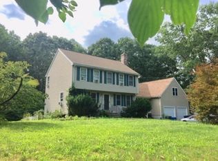 217 East St, Uxbridge, MA 01569