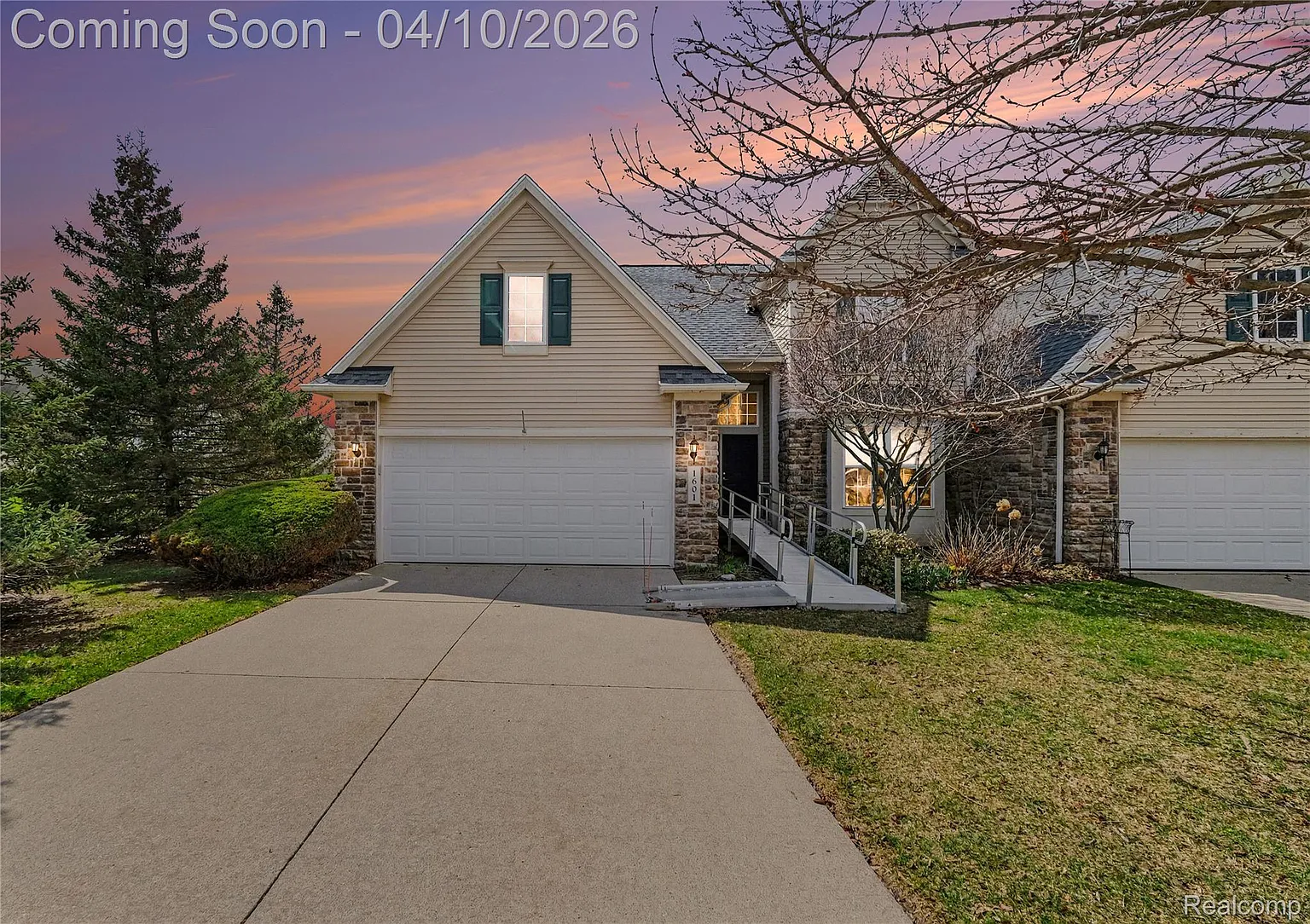 1601 Mallard Pond Dr photo 1