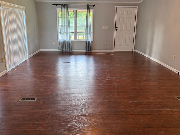 3rd image of 4449 Mount Misery Rd NE