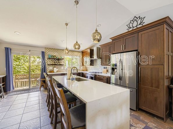 12295 Crabapple St