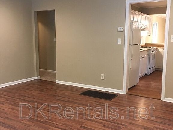 4th image of 808 Meadow Pl